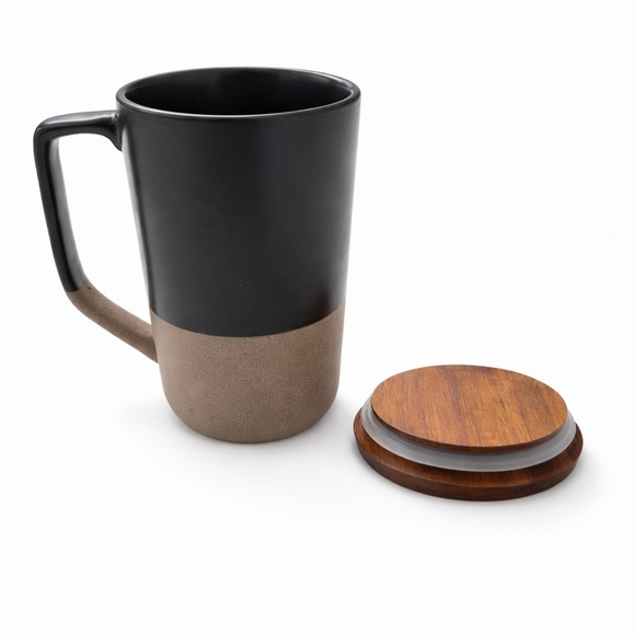 Elegant Black and Tan Mug - Picture 2 of 3